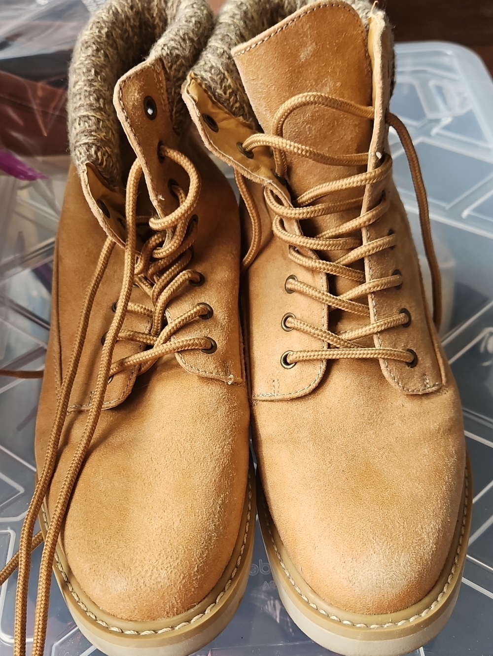 Women's Tan Suede Lace-Up Winter Boots (10)